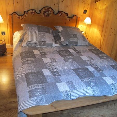 Appartement Du Dou Des Ponts 프라로그난라베노이스 외부 사진