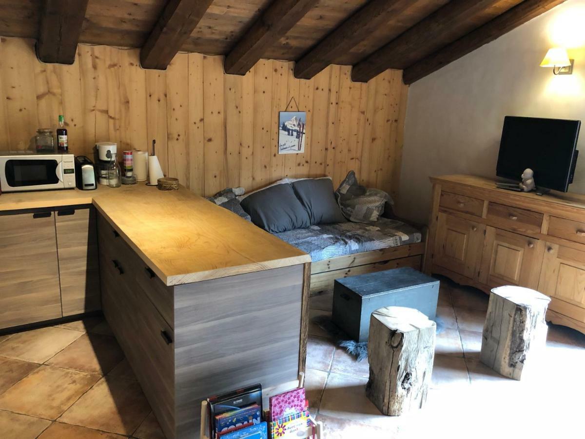 Appartement Du Dou Des Ponts 프라로그난라베노이스 외부 사진